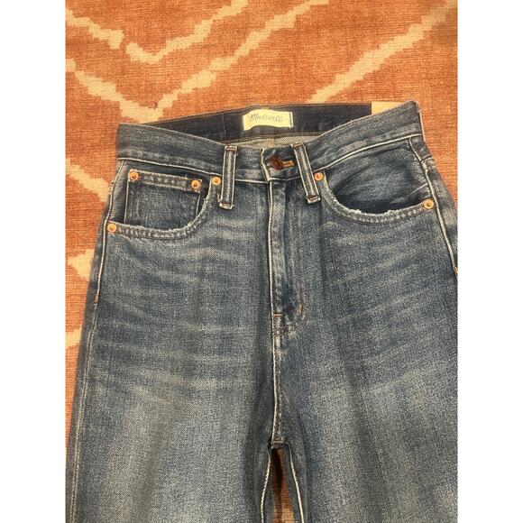 NWT Madewell The Mom Jean  Denim 24 - Picture 4 of 5
